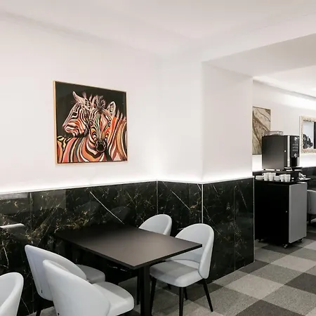 85 & By Ridan 3* Lisbon