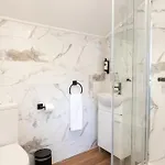 Hotel 85 & By Ridan 3*